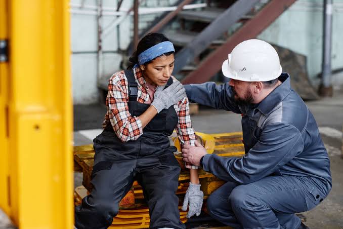 ¿Cómo notificar un accidente laboral correctamente?